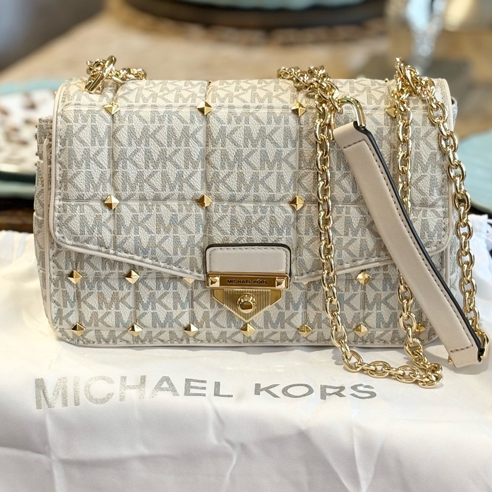 Michael Kors Cream and Gold Shoulder Bag